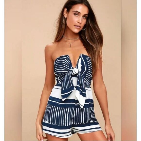 Lulus Delphi Blue and White Striped Tie-Front Strapless romper size small - Picture 8 of 8